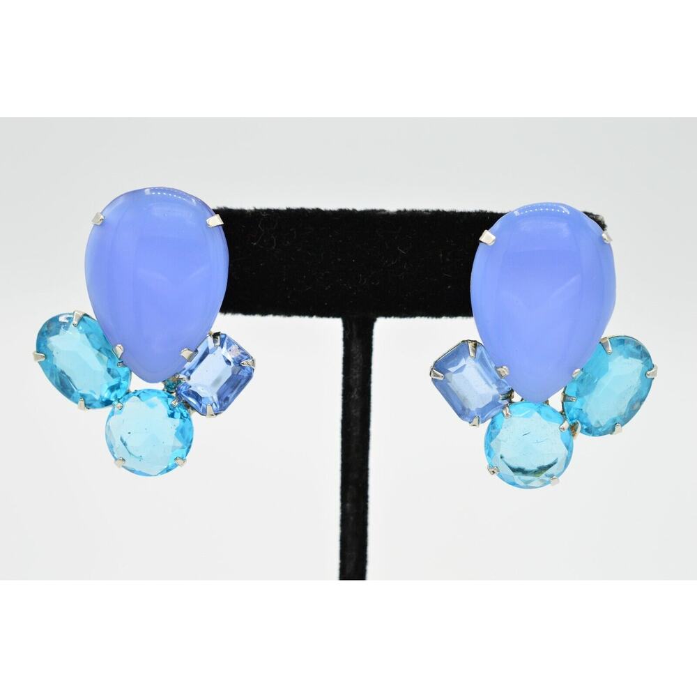 Vintage Crystal Clip On Earrings Blue Rhinestone Bezel Cluster Chunky 1980s W5